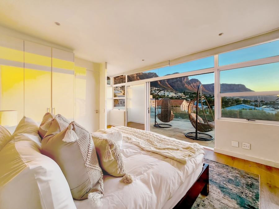 4 Bedroom Property for Sale in Camps Bay Western Cape